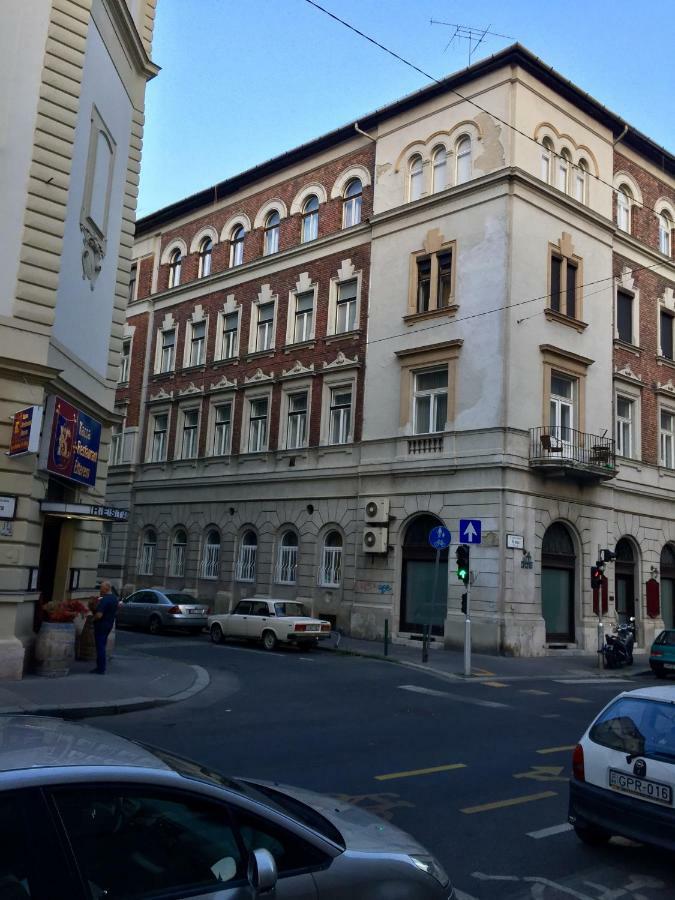 Buda Boutique Apartment ブダペスト エクステリア 写真